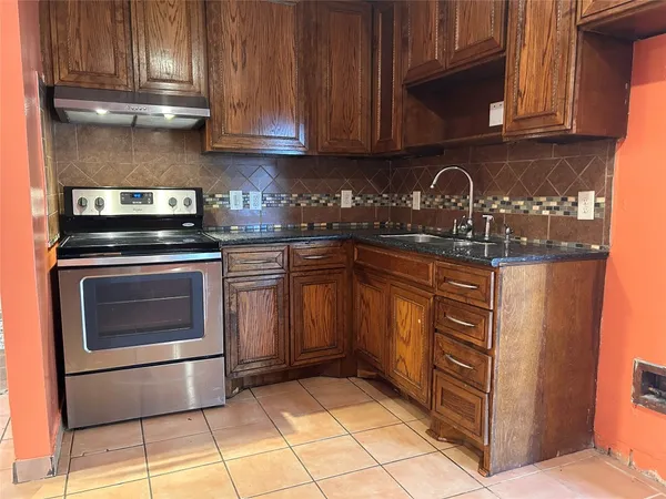 $1,650 | 16116 Green Manor Drive, Houston, TX 77396