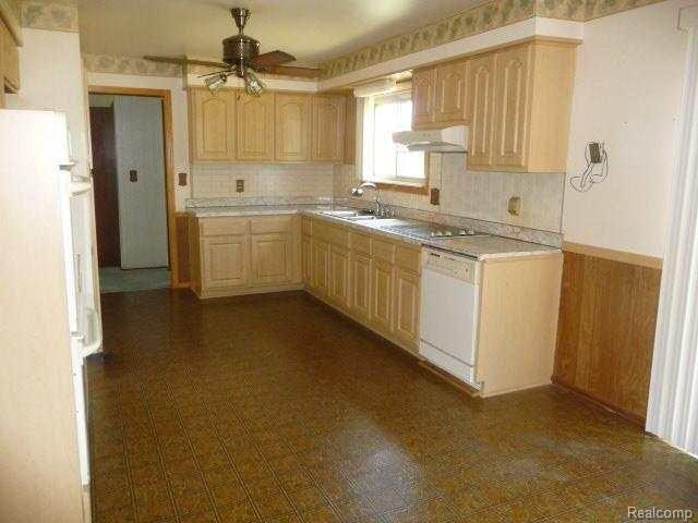 22675 33 Mile Road Armada, MI 48005 - Photo 7 of 15 7