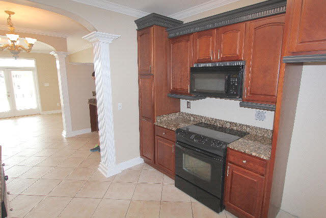 27154 Marina Road, Unit A Orange Beach, AL 36561 - Photo 6 of 23 Kitchen