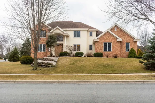 $945,000 | 8701 Nelson Crossing, Verona, WI 53593