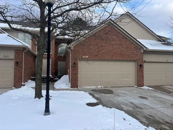 $2,600 | 55302 Boardwalk Drive, Utica, MI 48316
