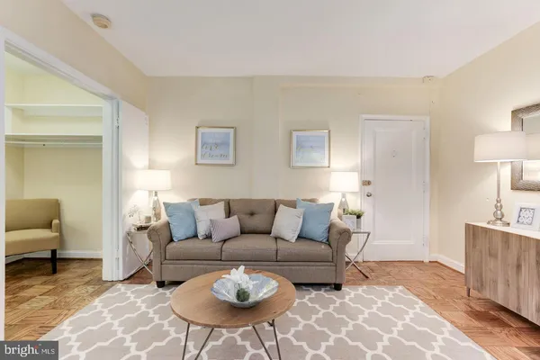 $1,590 | 3051 Idaho Avenue Northwest, Unit 101, Washington, DC 20016