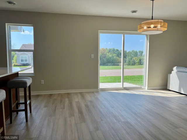 $274,900 | 809 Tomahawk Court, Madison Lake, MN 56063