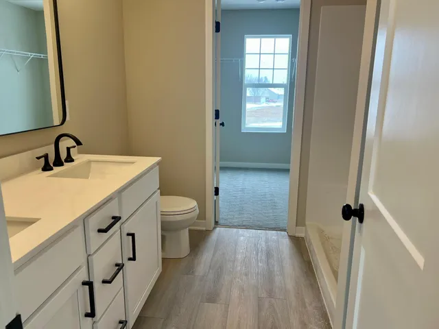 $274,900 | 809 Tomahawk Court, Madison Lake, MN 56063