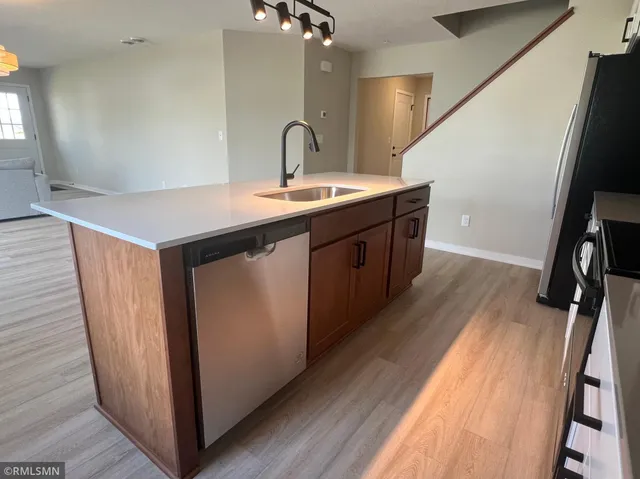 $274,900 | 809 Tomahawk Court, Madison Lake, MN 56063