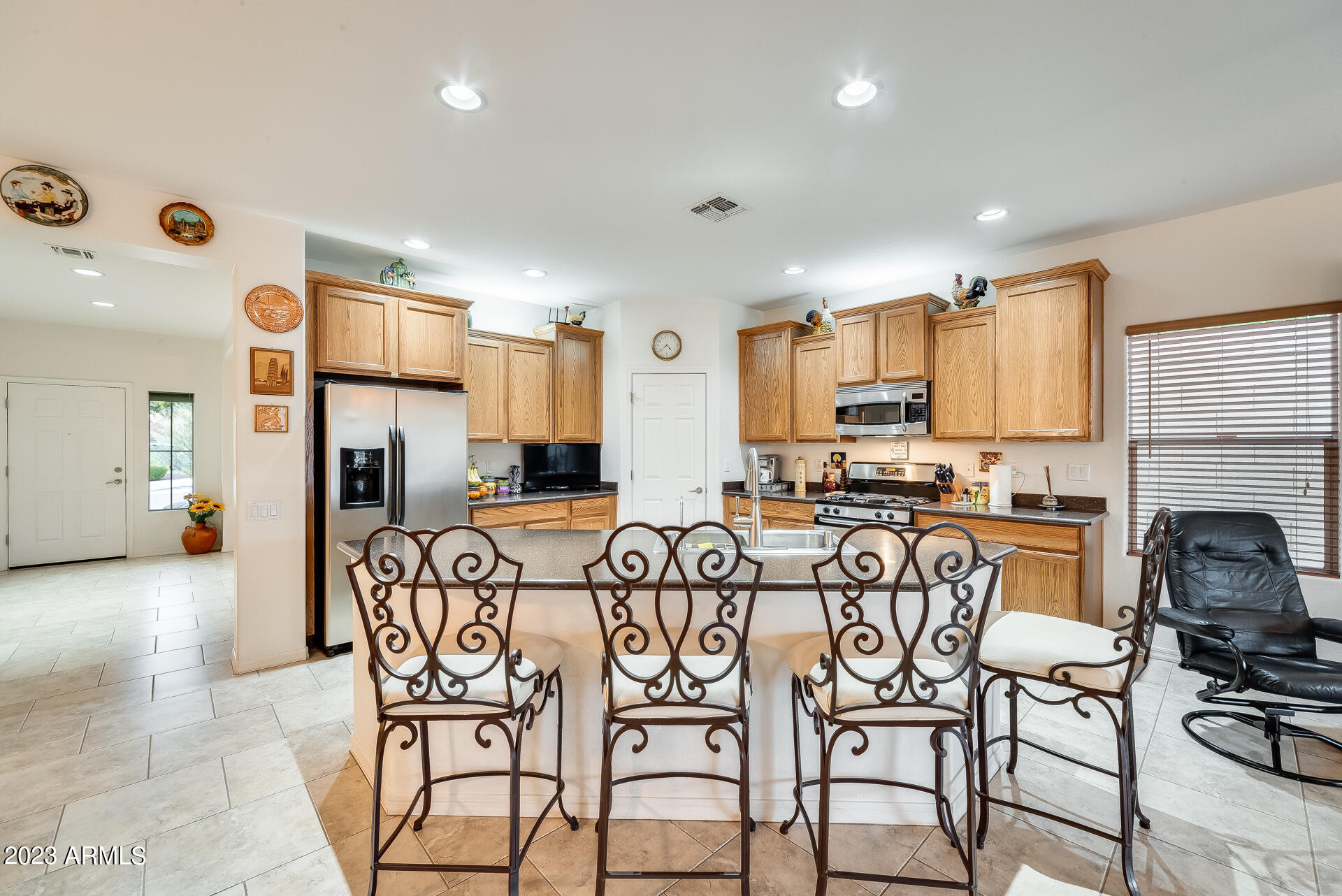 5225 West Red Bird Road Phoenix, AZ 85083 - Photo 6 of 32 Gallery Image 6
