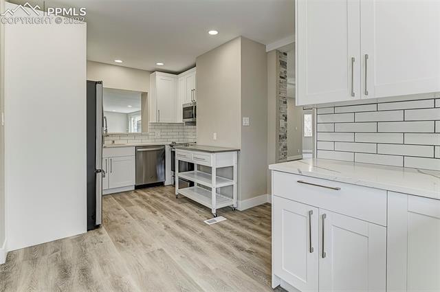 920 West Cheyenne Road Colorado Springs, CO 80906 - Photo 12 of 49