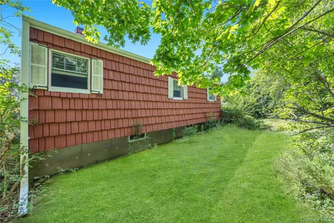 $424,999 | 3 Victor Avenue, Selden, NY 11784