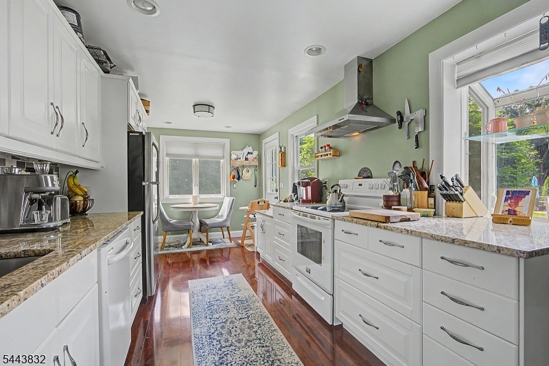 26 Mt Arlington Road Ledgewood, NJ 07852 - Photo 10 of 20