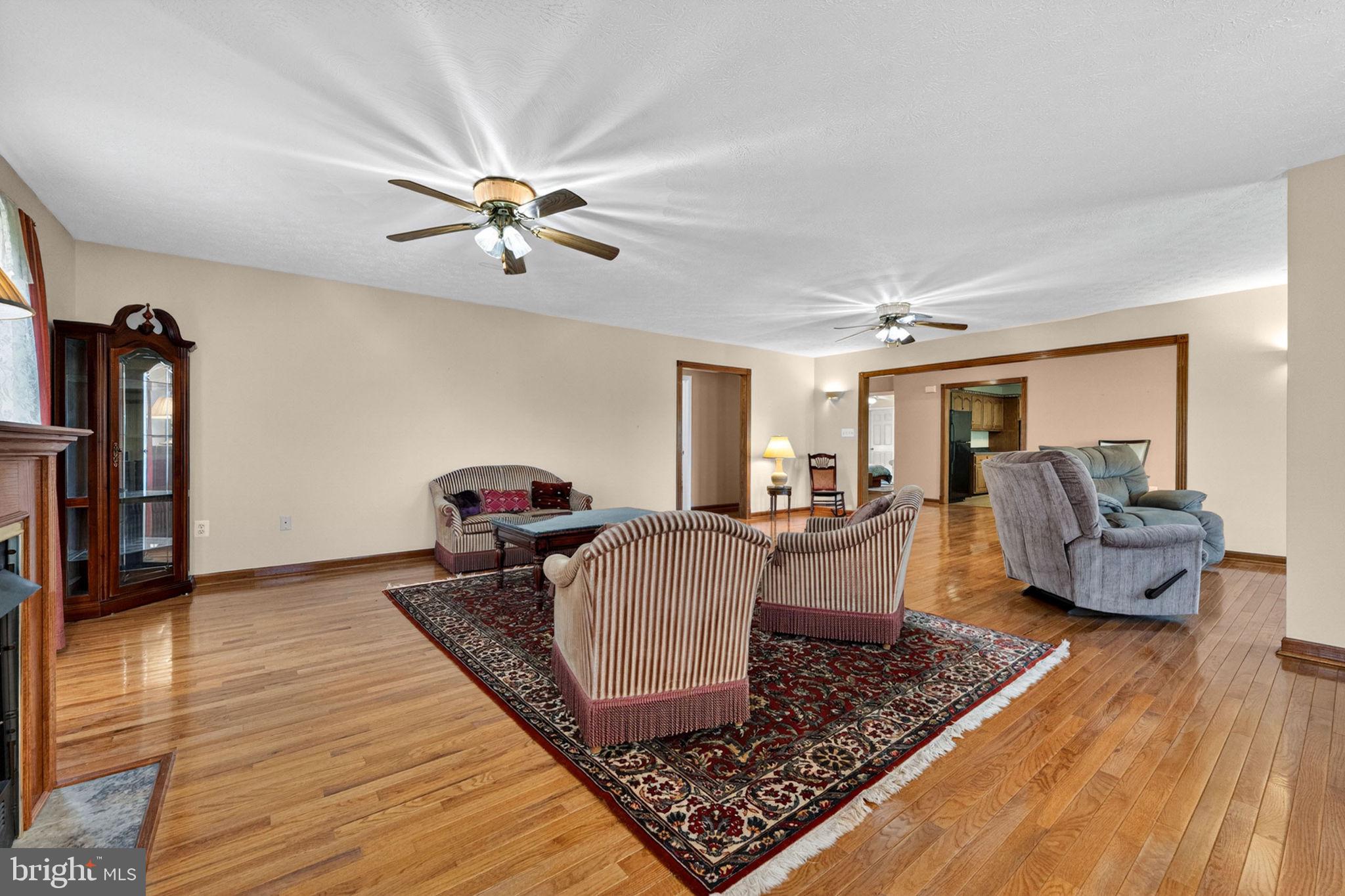 6315 Ida Road Stanley, VA 22851 - Photo 38 of 83 Living Room