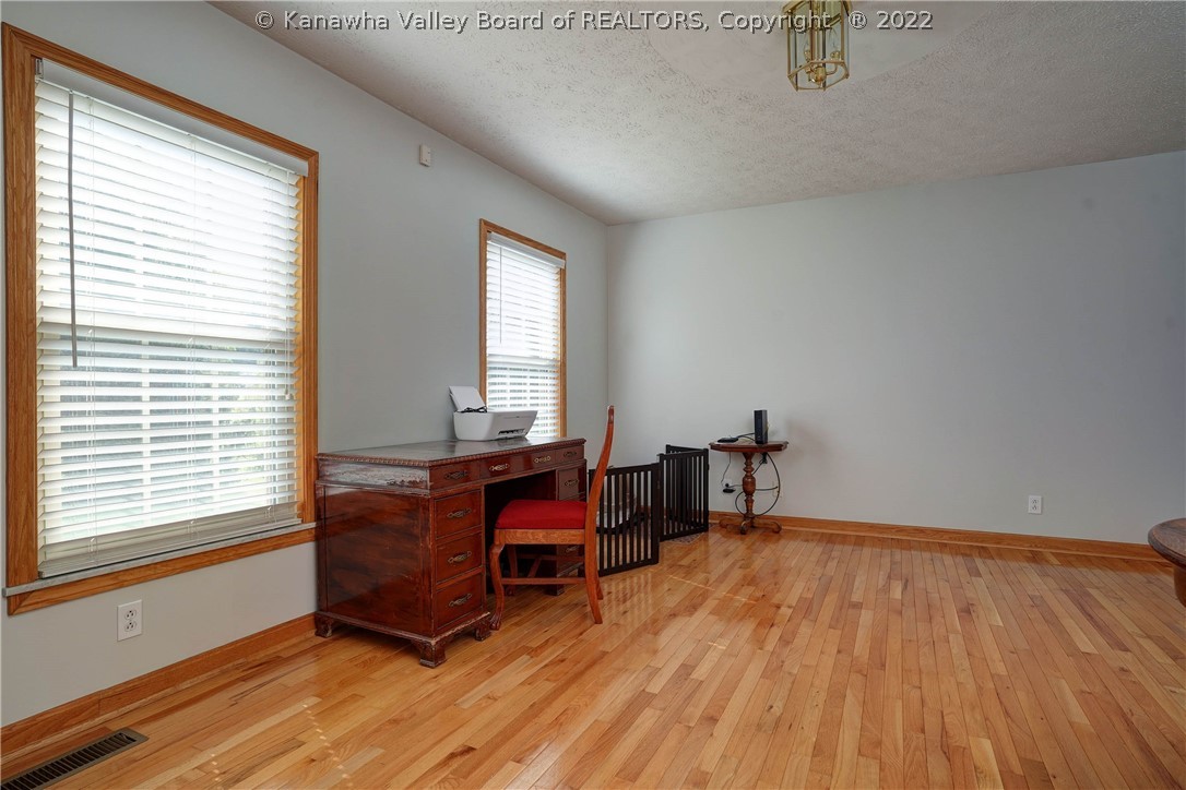 1231 Paula Road Charleston, WV 25314 - Photo 18 of 39 Gallery Image 18