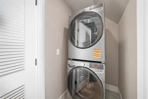 $2,299,000 | 32 Zabriskie Street, Jersey City, NJ 07307