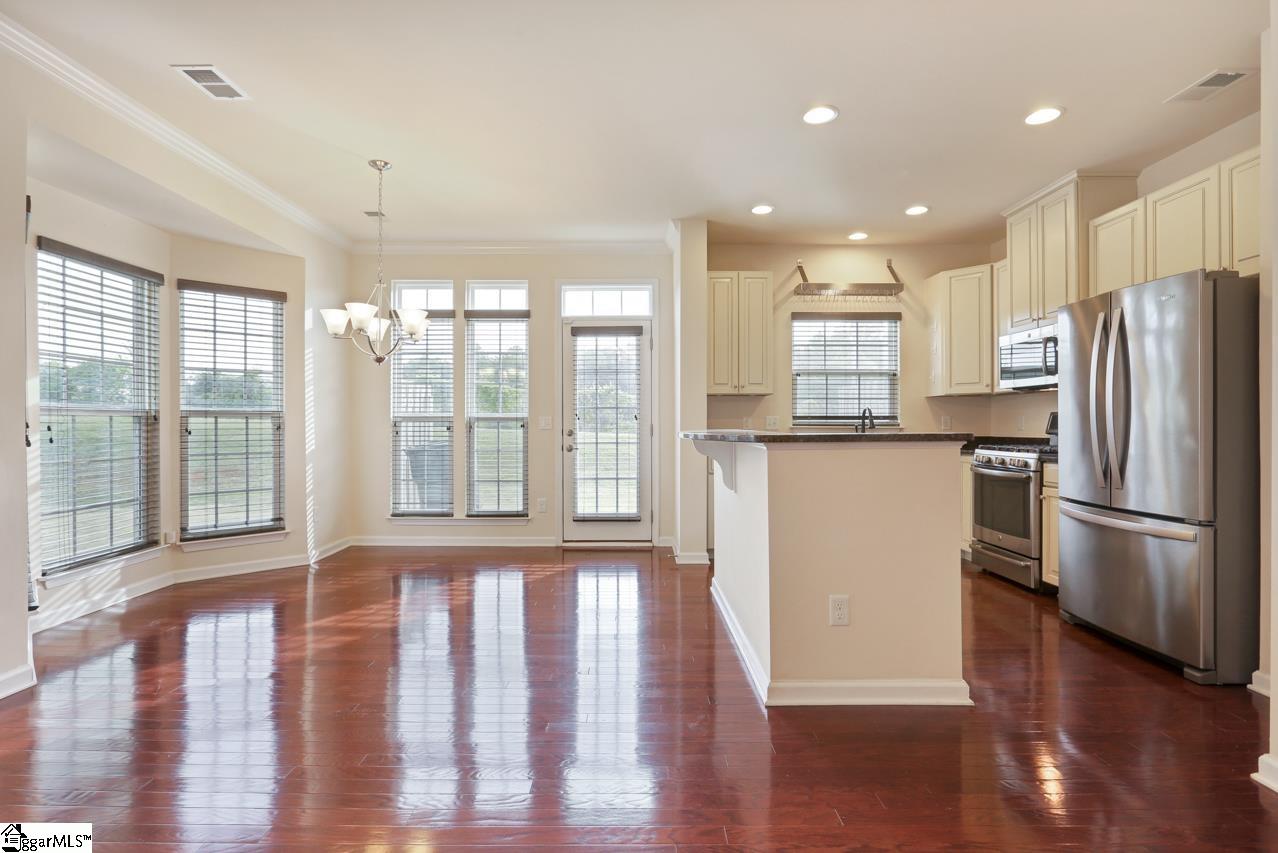 457 Christiane Way Greenville, SC 29607 - Photo 4 of 23 Gallery Image 4