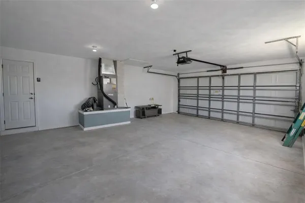 a view of a garage