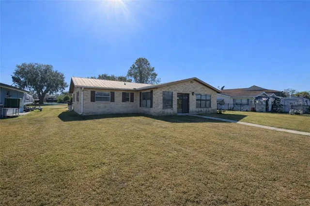 $399,900 | 1636 Juno Trail, Astor, FL 32102