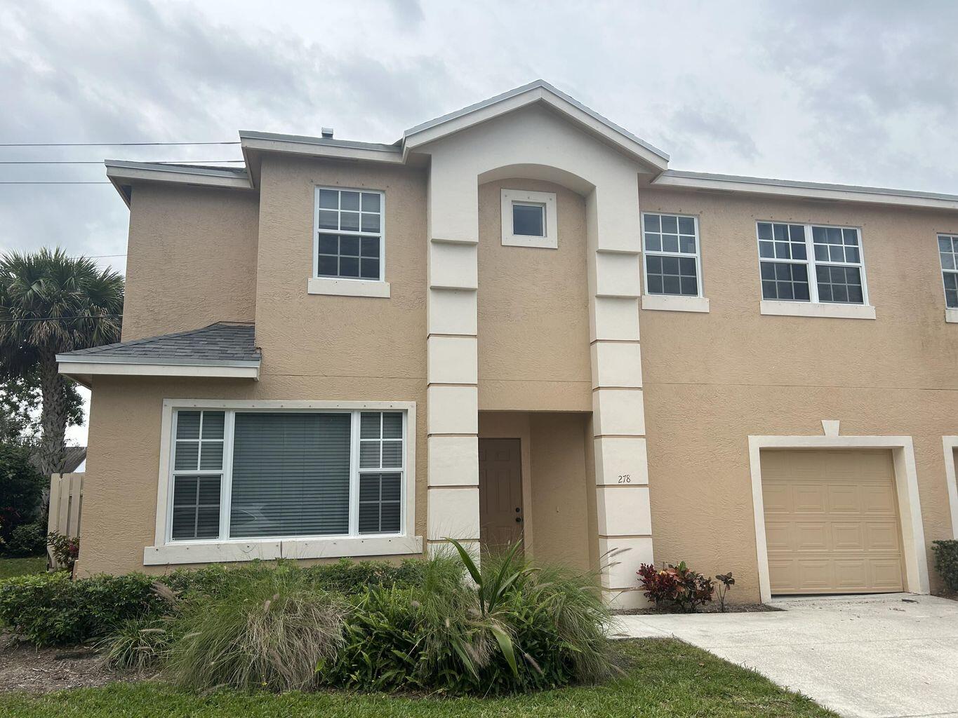 278 Laurel Oaks Way Jupiter, FL 33458 - Photo 1 of 27 Exterior Front