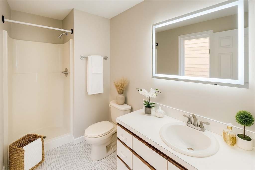 46 Union Square, Unit 46 Randolph, MA 02368 - Photo 11 of 21 Gallery Image 11