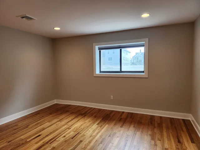 $349,900 | 86 West 33rd Street, Unit 207, Bayonne, NJ 07002