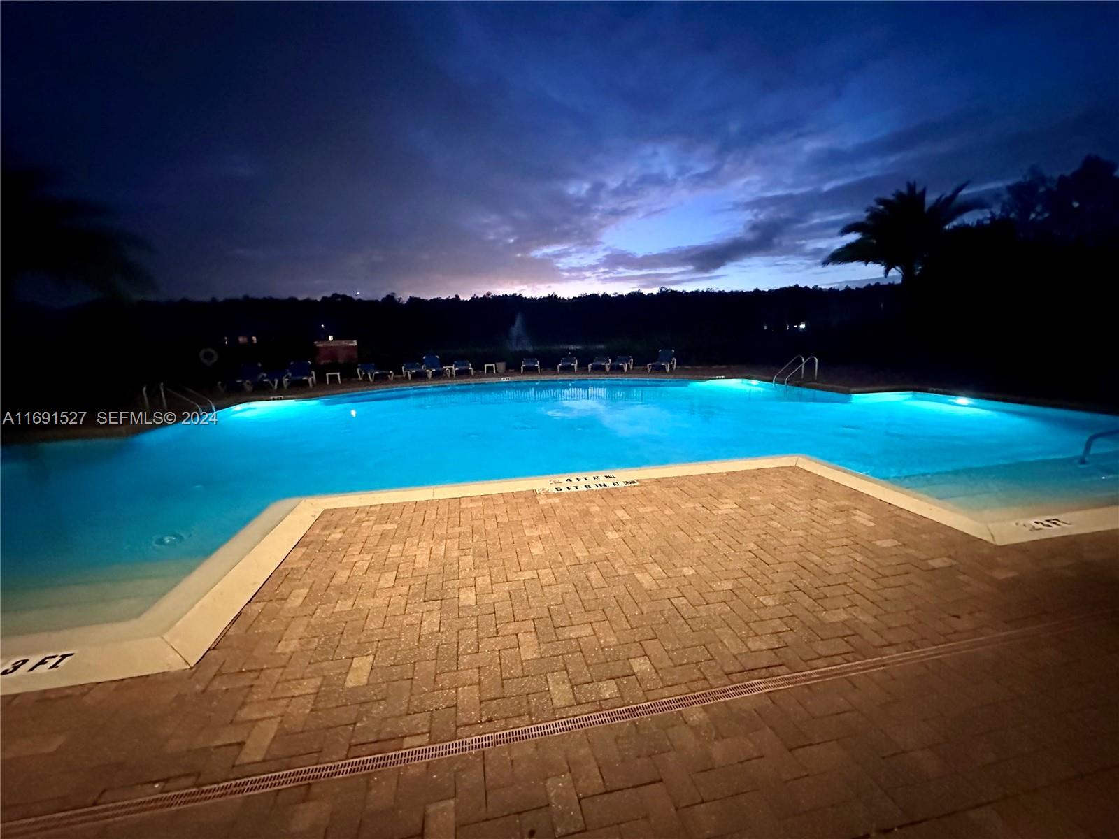 6430 South Goldenrod Road, Unit 15B Orlando, FL 32822 - Photo 35 of 36 Community Pool