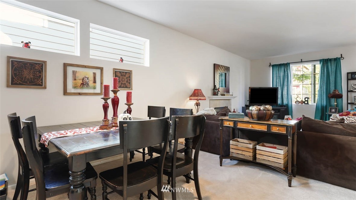 16153 Parkside Way Southeast Renton, WA 98058 - Photo 11 of 34
