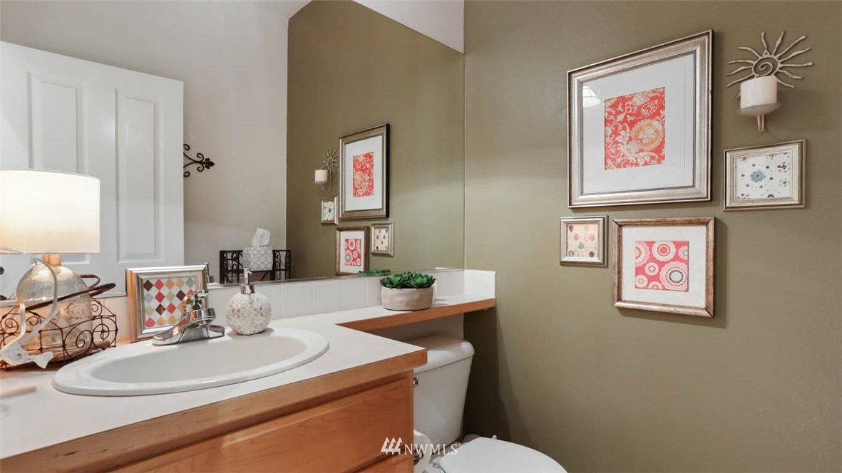 16153 Parkside Way Southeast Renton, WA 98058 - Photo 18 of 34