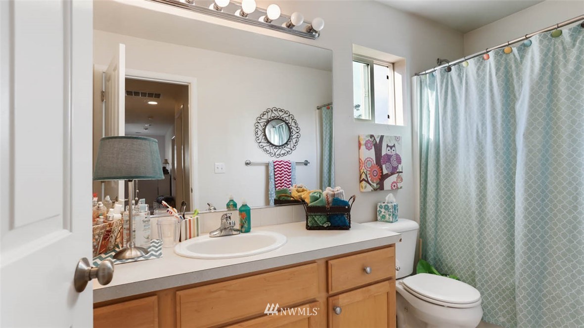 16153 Parkside Way Southeast Renton, WA 98058 - Photo 24 of 34