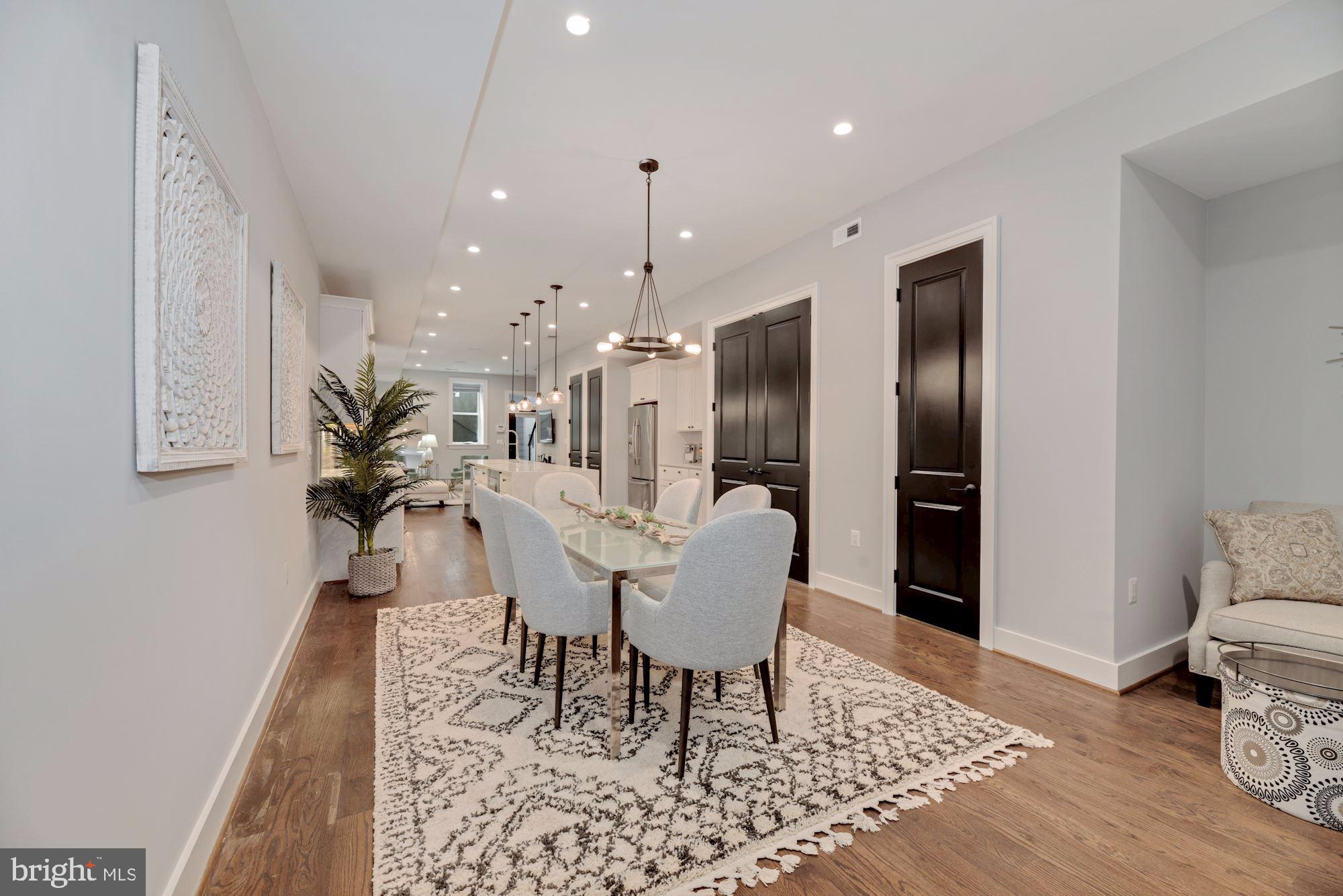 911 9th Street Northeast, Unit 1 Washington, DC 20002 - Photo 5 of 13 Dining Room
