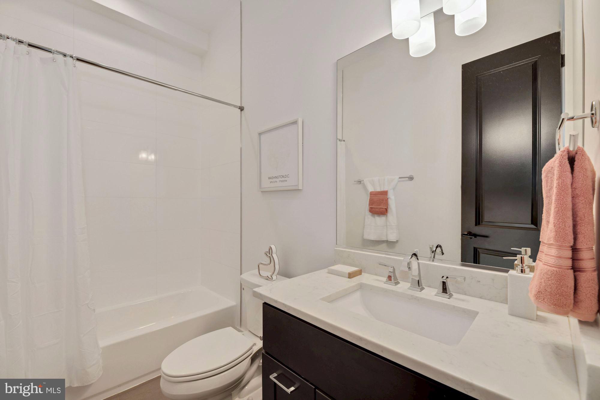 911 9th Street Northeast, Unit 1 Washington, DC 20002 - Photo 9 of 13 Full Bath 2