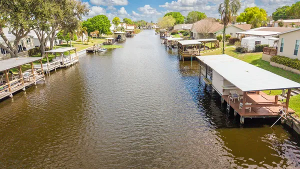 $269,900 | 2423 Southeast 34th Lane, Okeechobee, FL 34974