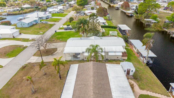 $269,900 | 2423 Southeast 34th Lane, Okeechobee, FL 34974