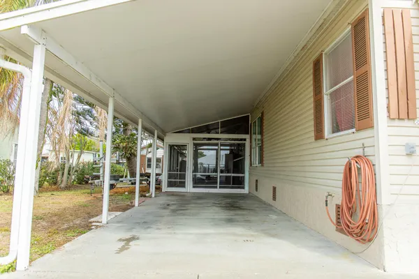 $269,900 | 2423 Southeast 34th Lane, Okeechobee, FL 34974