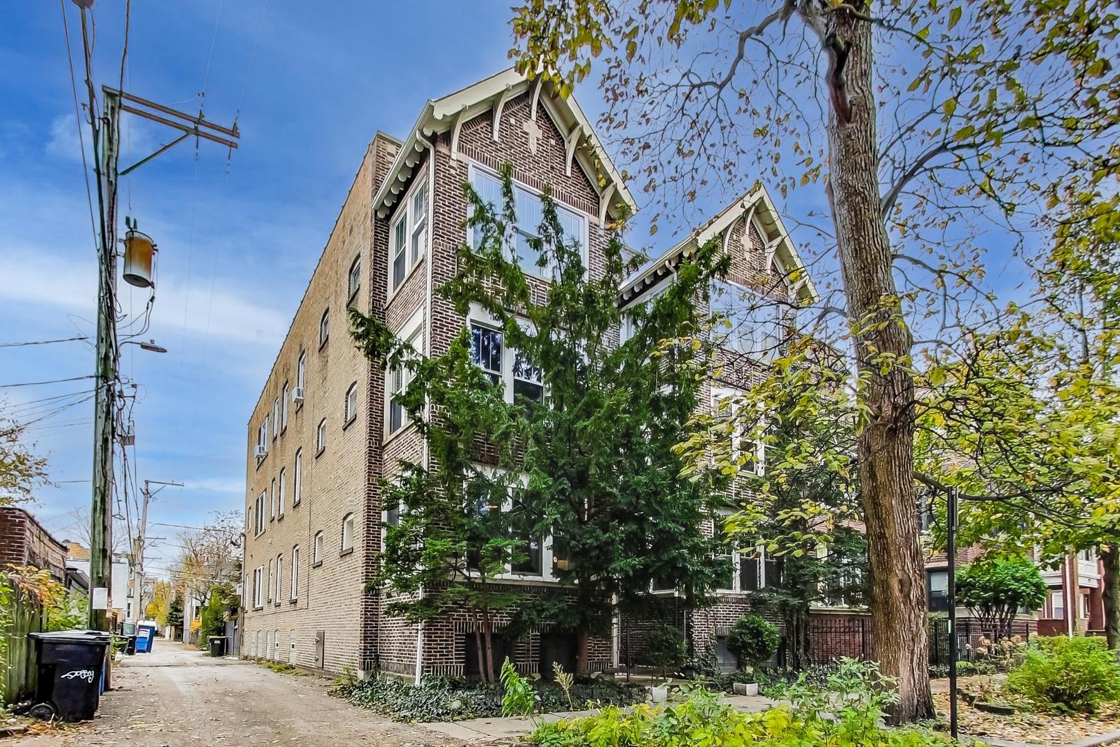1247 West Rosedale Avenue, Unit 1E Chicago, IL 60660 - Photo 3 of 38 Gallery Image 3