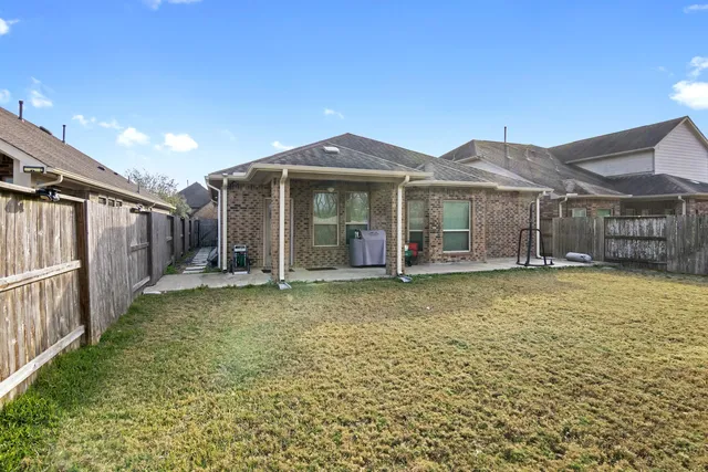 $337,895 | 9538 Ocean Drive, Rosharon, TX 77583