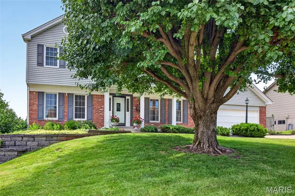 $399,900 | 544 Highfield Drive, St. Charles, MO 63304