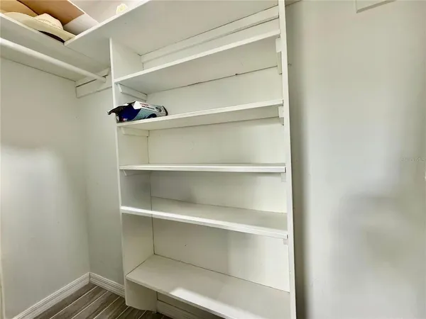 a room with a closet