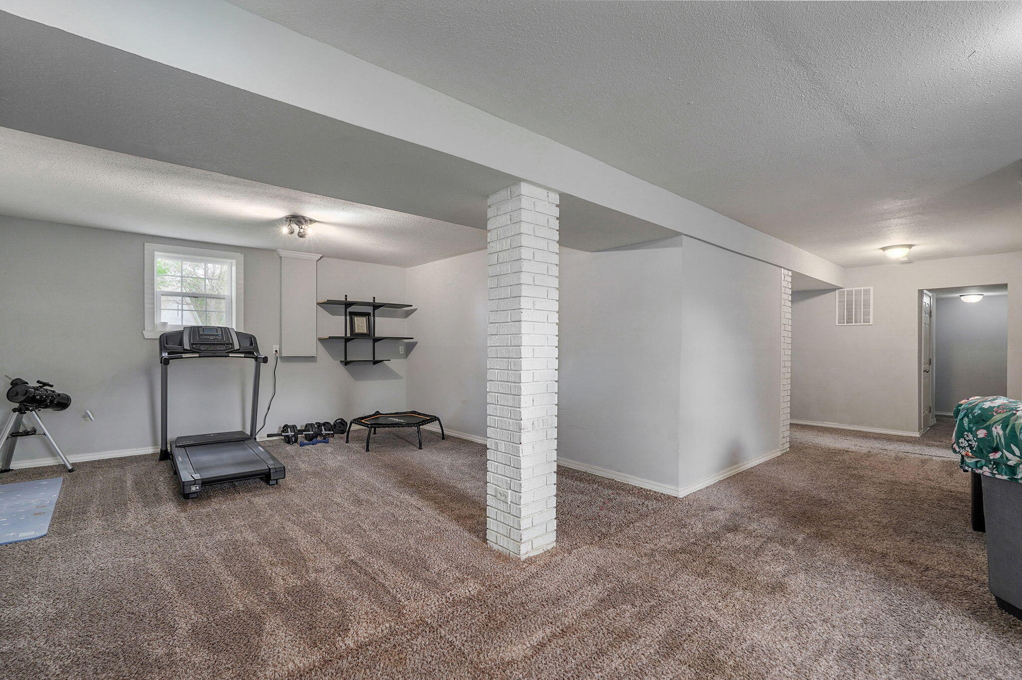 4626 South Ridgecrest Drive Springfield, MO 65810 - Photo 31 of 42 4626 S Ridgecrest Dr-26