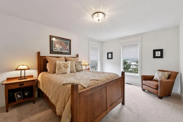 $1,800,000 | 155 Wooddale Avenue, Wayzata, MN 55391