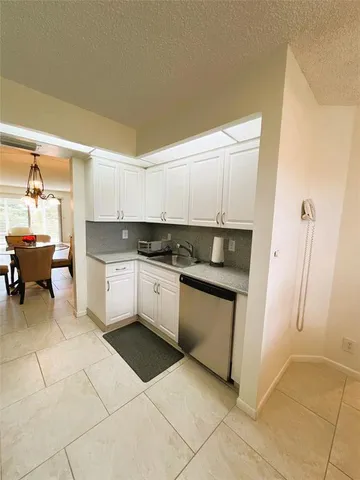 $2,050 | 1605 Abaco Drive, Unit C4, Coconut Creek, FL 33066