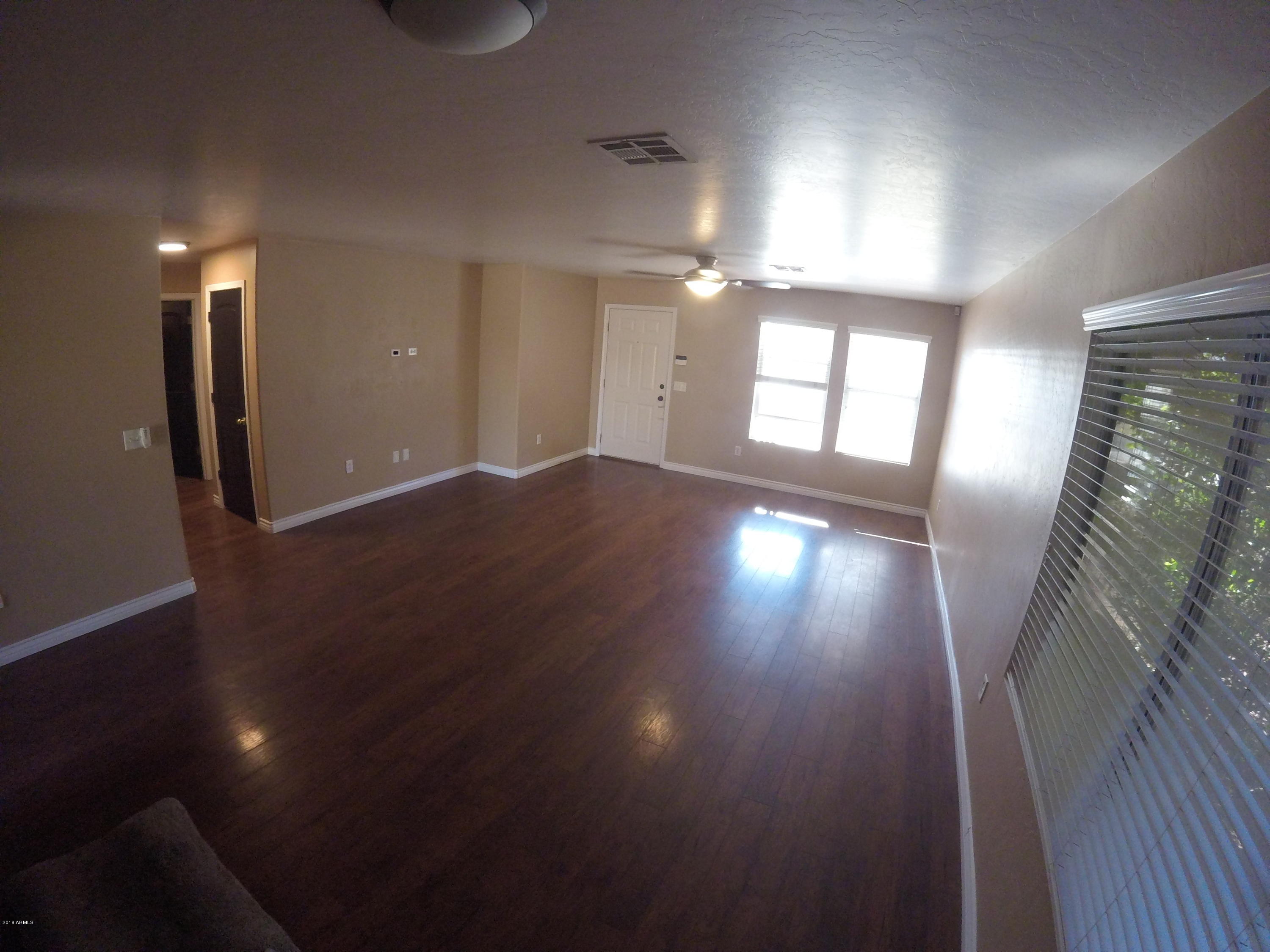 2444 East Del Rio Court Gilbert, AZ 85295 - Photo 3 of 17 live2