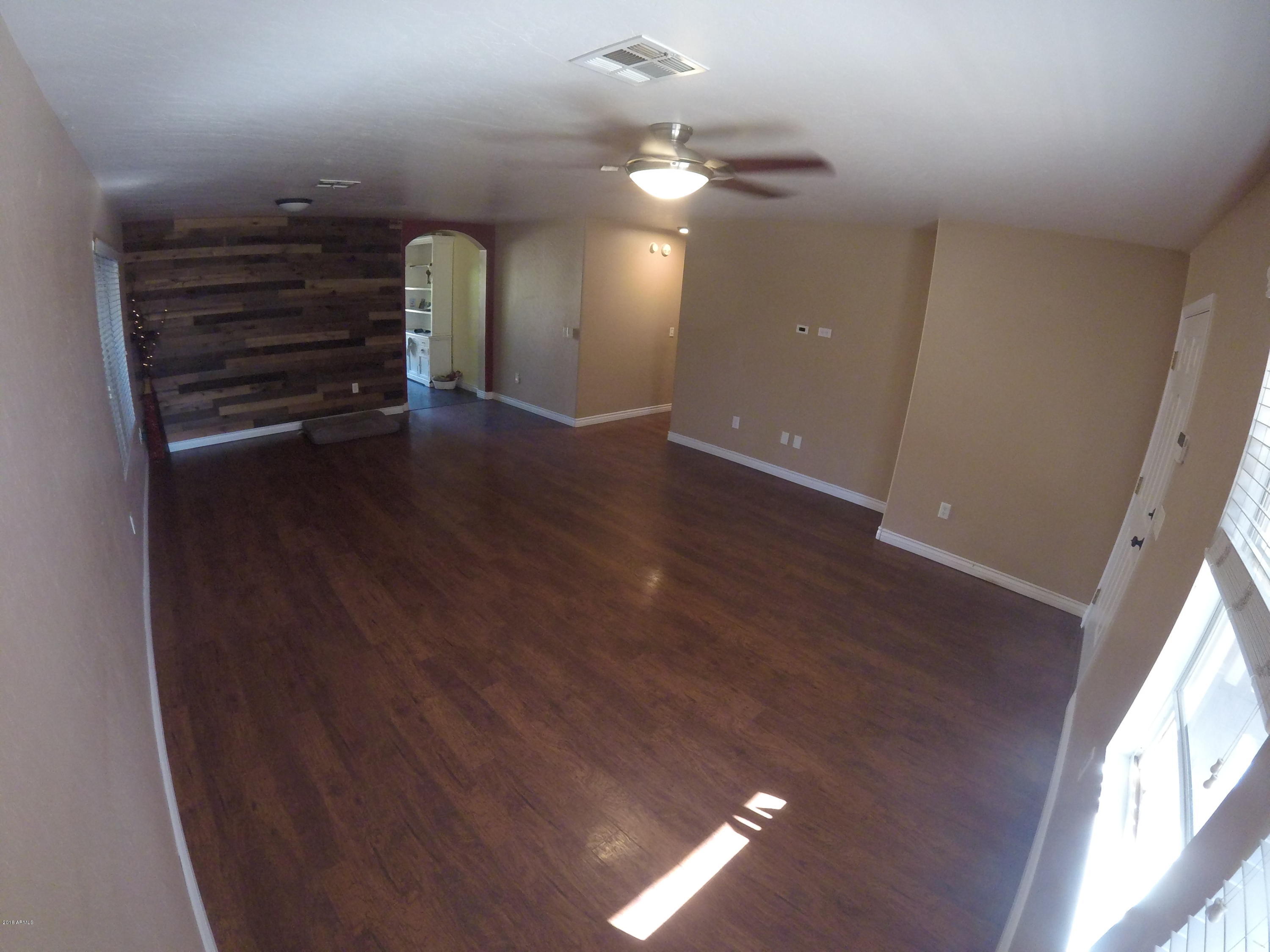 2444 East Del Rio Court Gilbert, AZ 85295 - Photo 4 of 17 live3