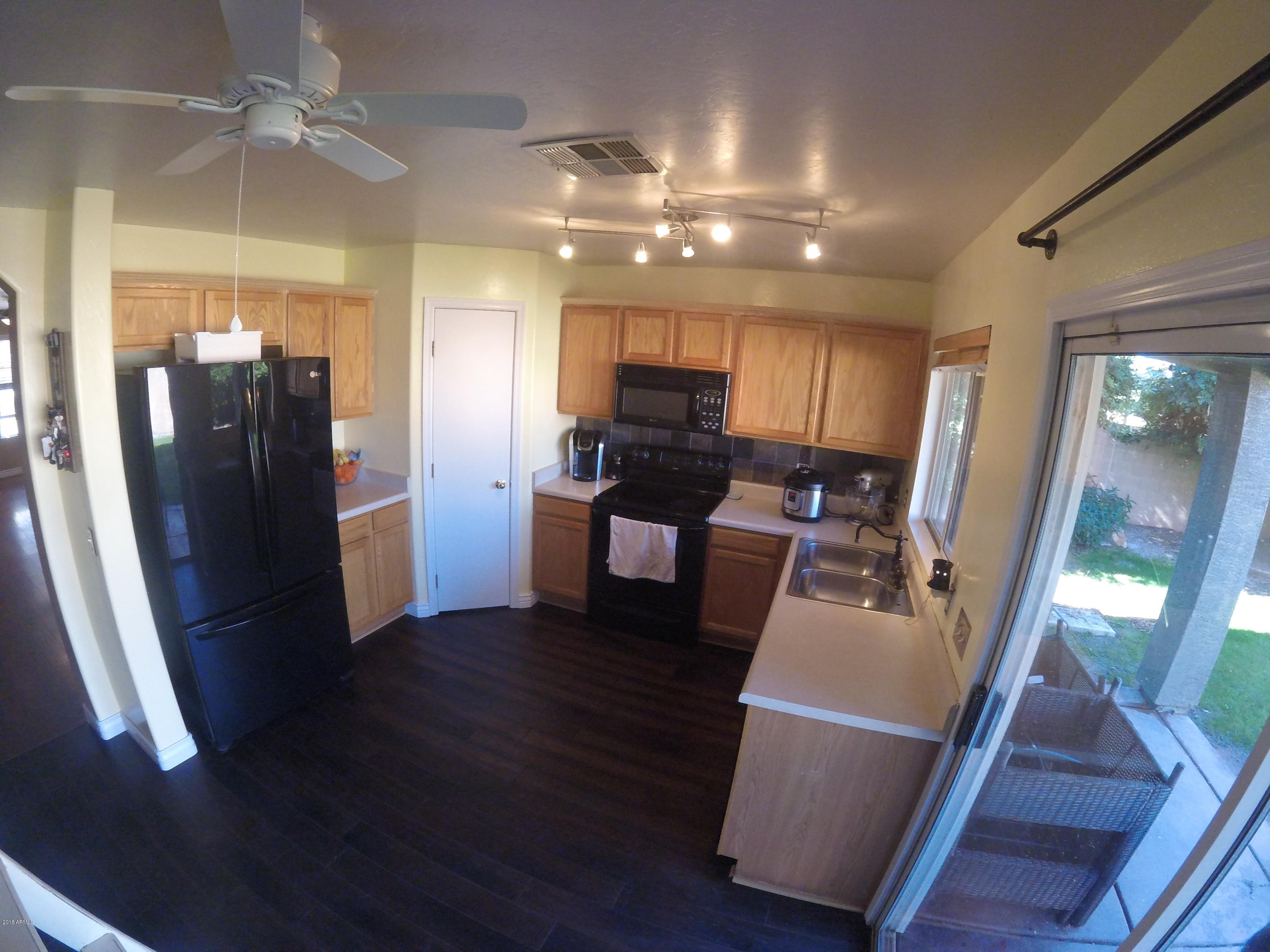 2444 East Del Rio Court Gilbert, AZ 85295 - Photo 6 of 17 kitch3