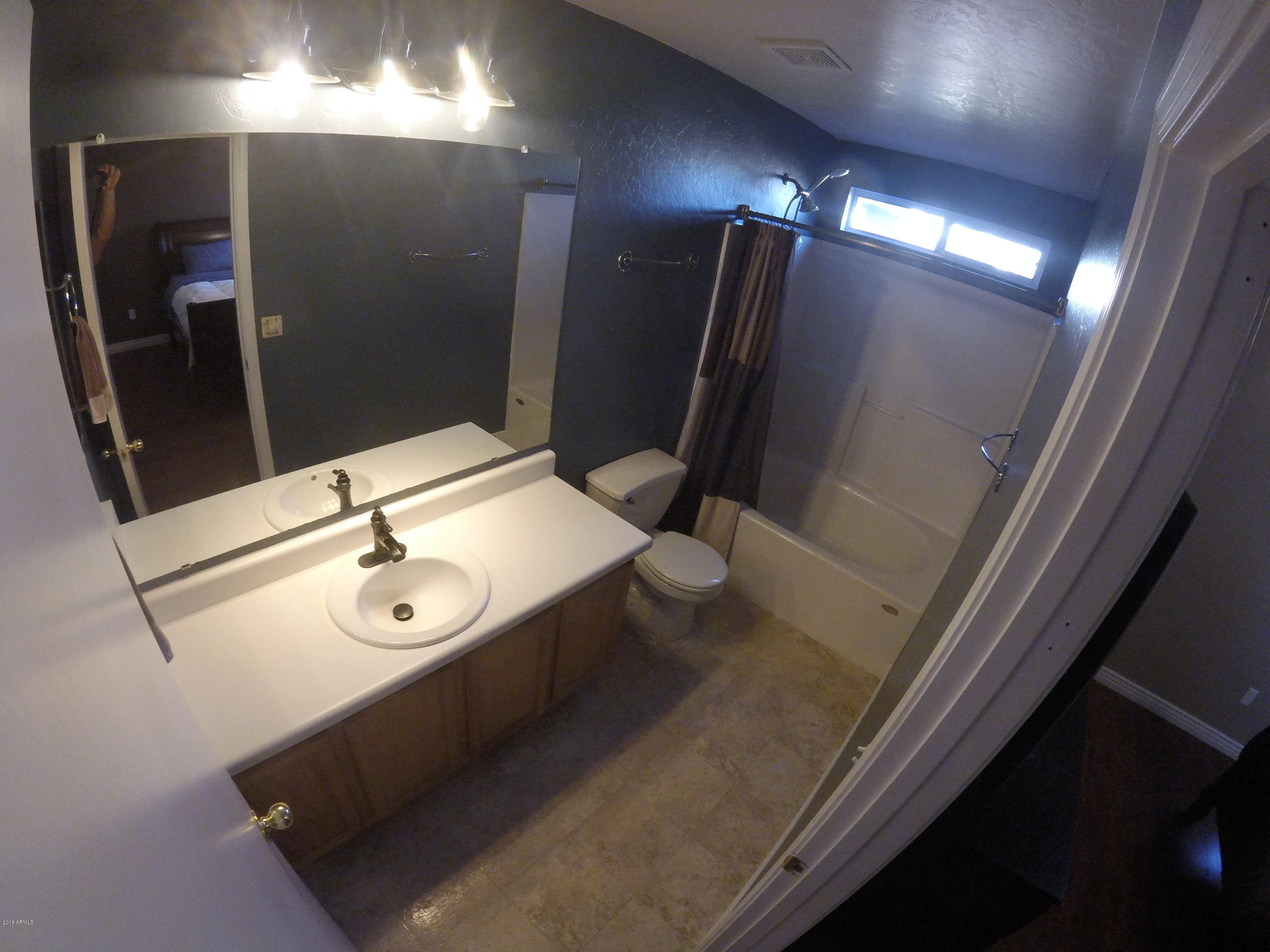 2444 East Del Rio Court Gilbert, AZ 85295 - Photo 10 of 17 master bath