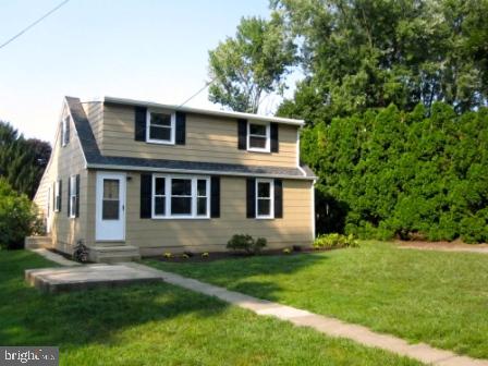 823 Willow Road Lancaster, PA 17601 - Photo 5 of 29