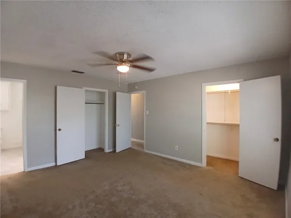 $1,725 | 4029 Brownwood Circle, Corpus Christi, TX 78410