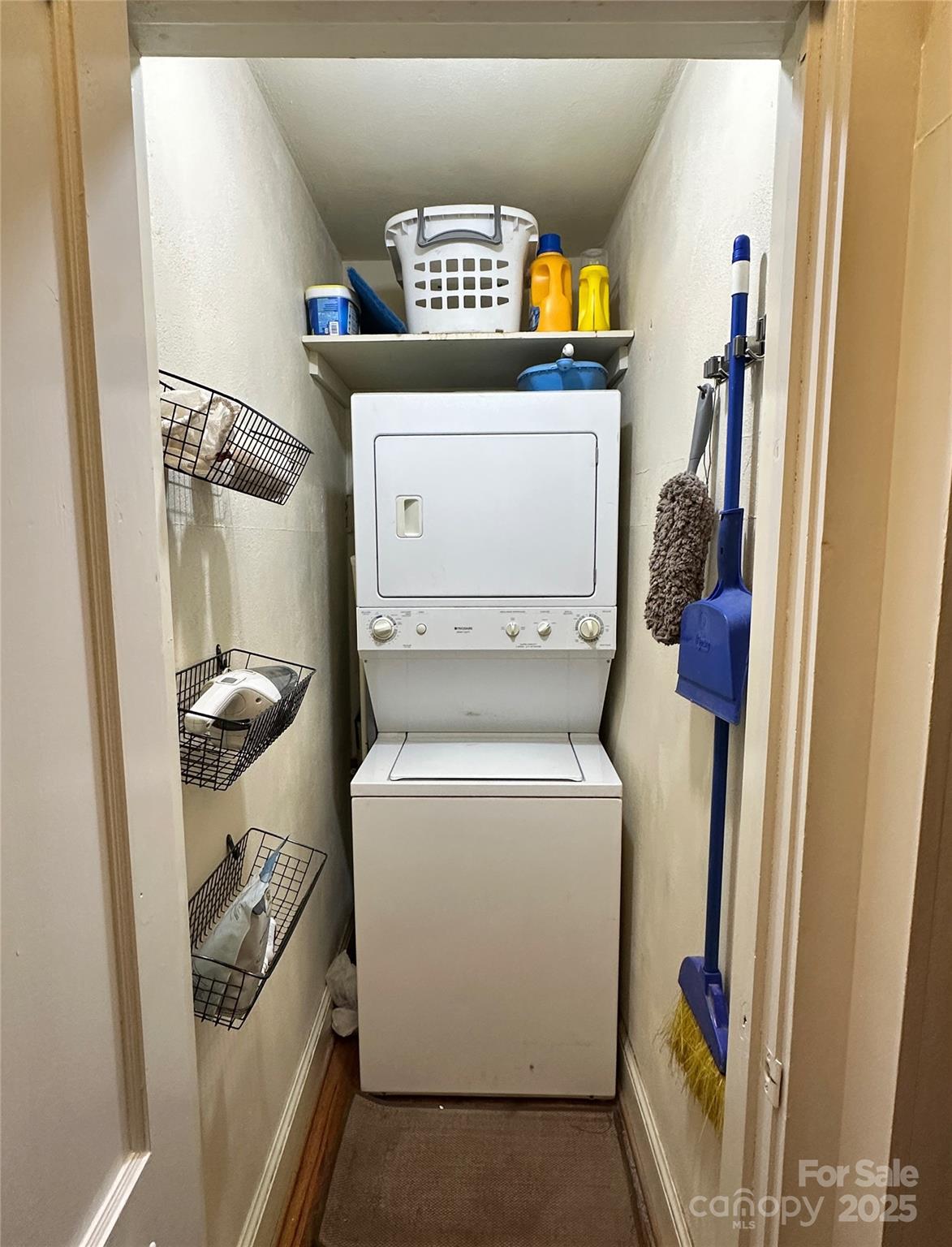 105 Melrose Lane Tryon, NC 28782 - Photo 17 of 35 a utility room with dryer and washer
