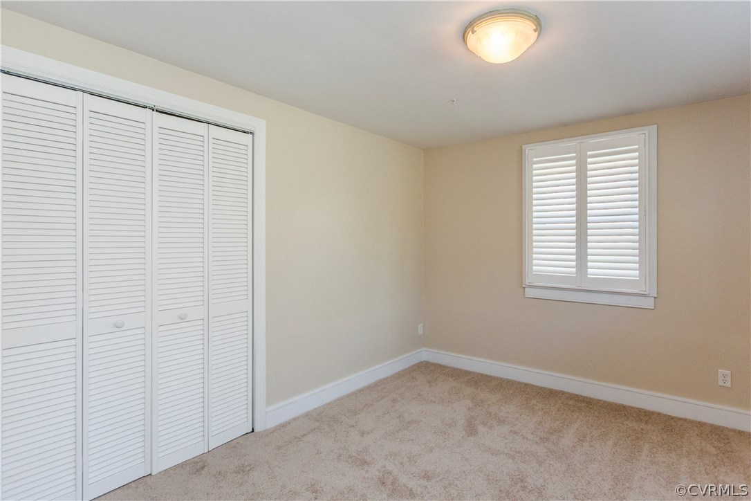 3843 Treely Road Chester, VA 23831 - Photo 41 of 50 an empty room with a window