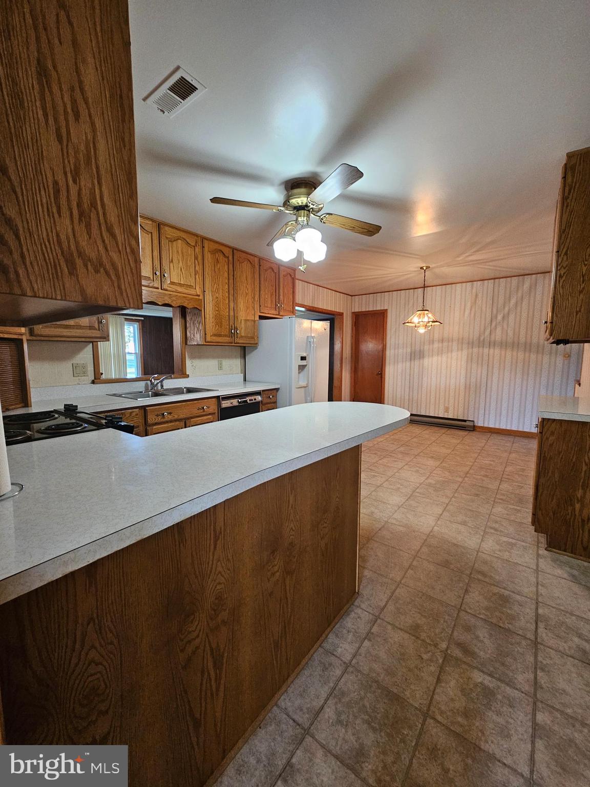 1124 Cedarbrook Road Hampstead, MD 21074 - Photo 13 of 46 Country Kitchen from the door leading to garage