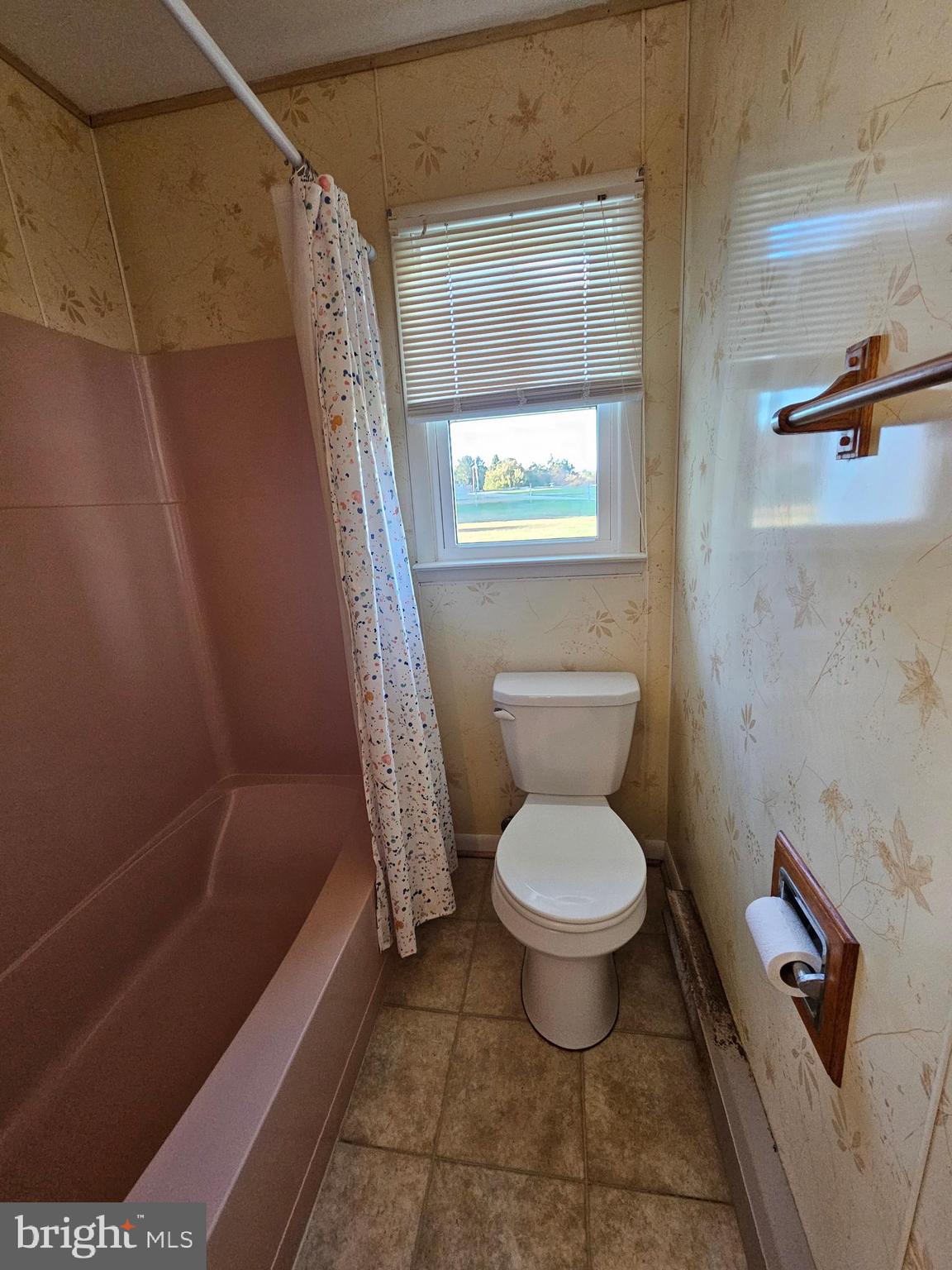 1124 Cedarbrook Road Hampstead, MD 21074 - Photo 22 of 46 Tub Shower Combo