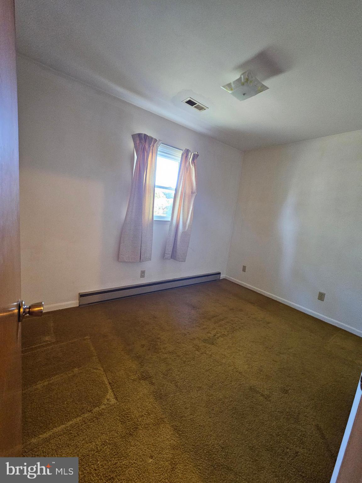 1124 Cedarbrook Road Hampstead, MD 21074 - Photo 25 of 46 Front Bedroom w/Ceiling Light