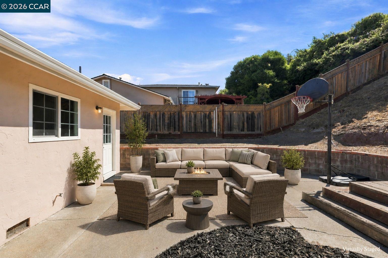 2358 Galway Road San Pablo, CA 94806 - Photo 25 of 33 Gallery Image 25